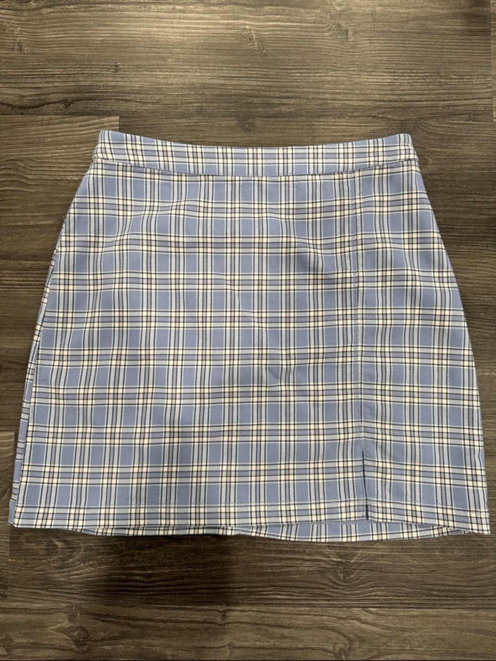 Hollister Ultra High Rise Plaid Mini Skirt Size Medium EUC